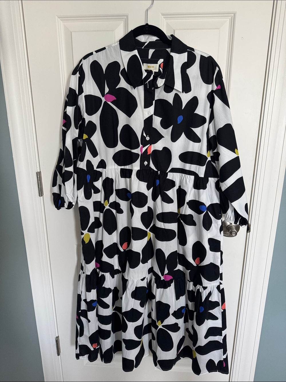 Anthropologie Maeve Bettina 100% Cotton
Midi Shirtdress - Picture 4 of 9